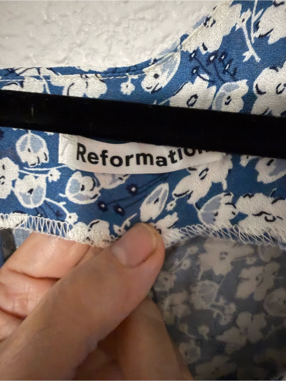 Reformation Blue and White Floral Puff-Sleeve Midi Dress - Picture 5 of 16